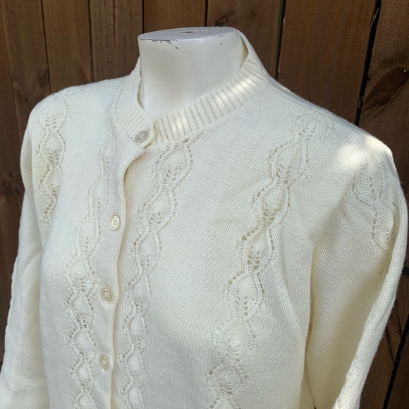 Vintage Keneth Too! Made in USA button up sweater size M. - Picture 2 of 8